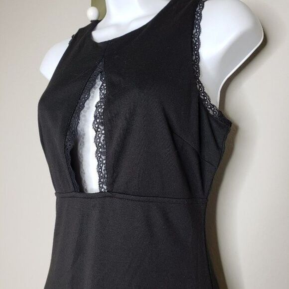 Socialite lace trim keyhole bodycon dress black size small - Picture 15 of 16